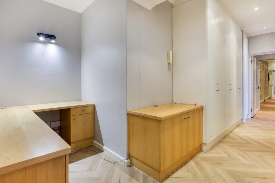 3 Bedroom Property for Sale in Higgovale Western Cape